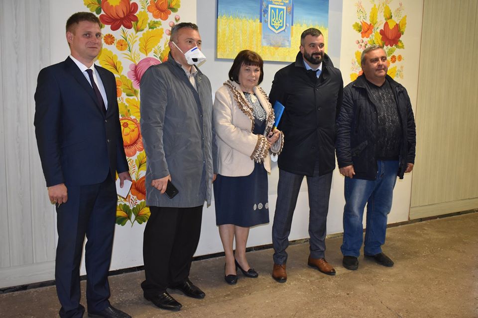 Відкриття футбольного поля в Новій Олександрівці. Фото