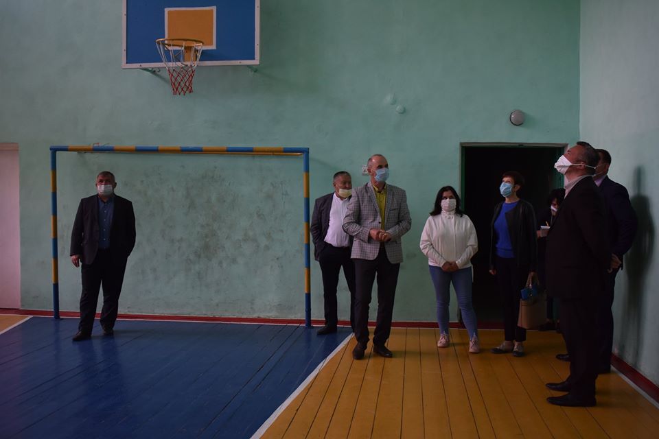 Відкриття майданчика для воркаут в селі Потік. Фото