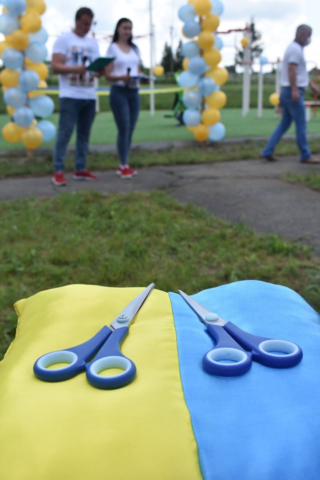 Відкриття воркаут-майданчика в Іванівці. Фото