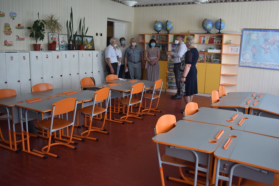 Відкриття воркаут-майданчика в Озерній. Фото