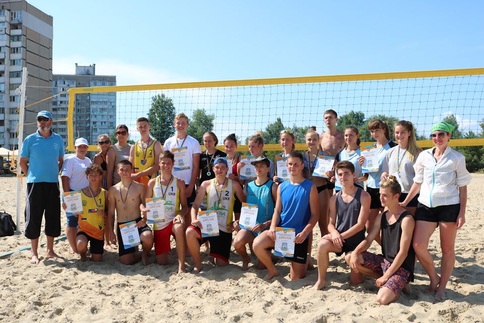 Чемпіонат Київської області з пляжного волейболу, Українка. Фото