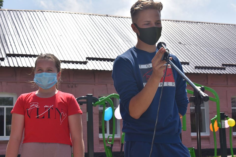 Відкриття воркаут-майданчика в Озерній. Фото