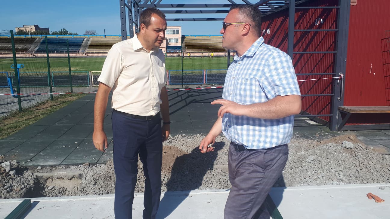 Будівництво мультифункціонального майданчика в Фастові. Фото