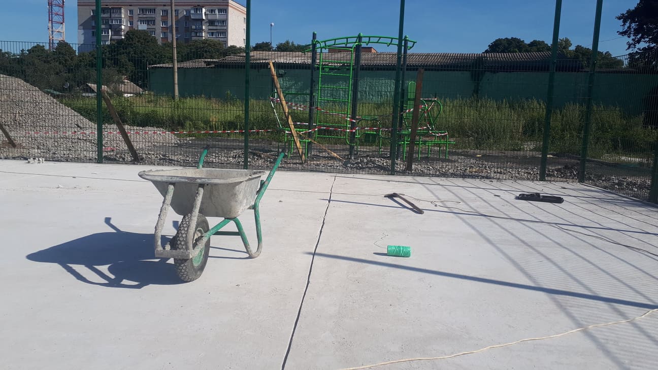 Будівництво мультифункціонального майданчика в Фастові. Фото