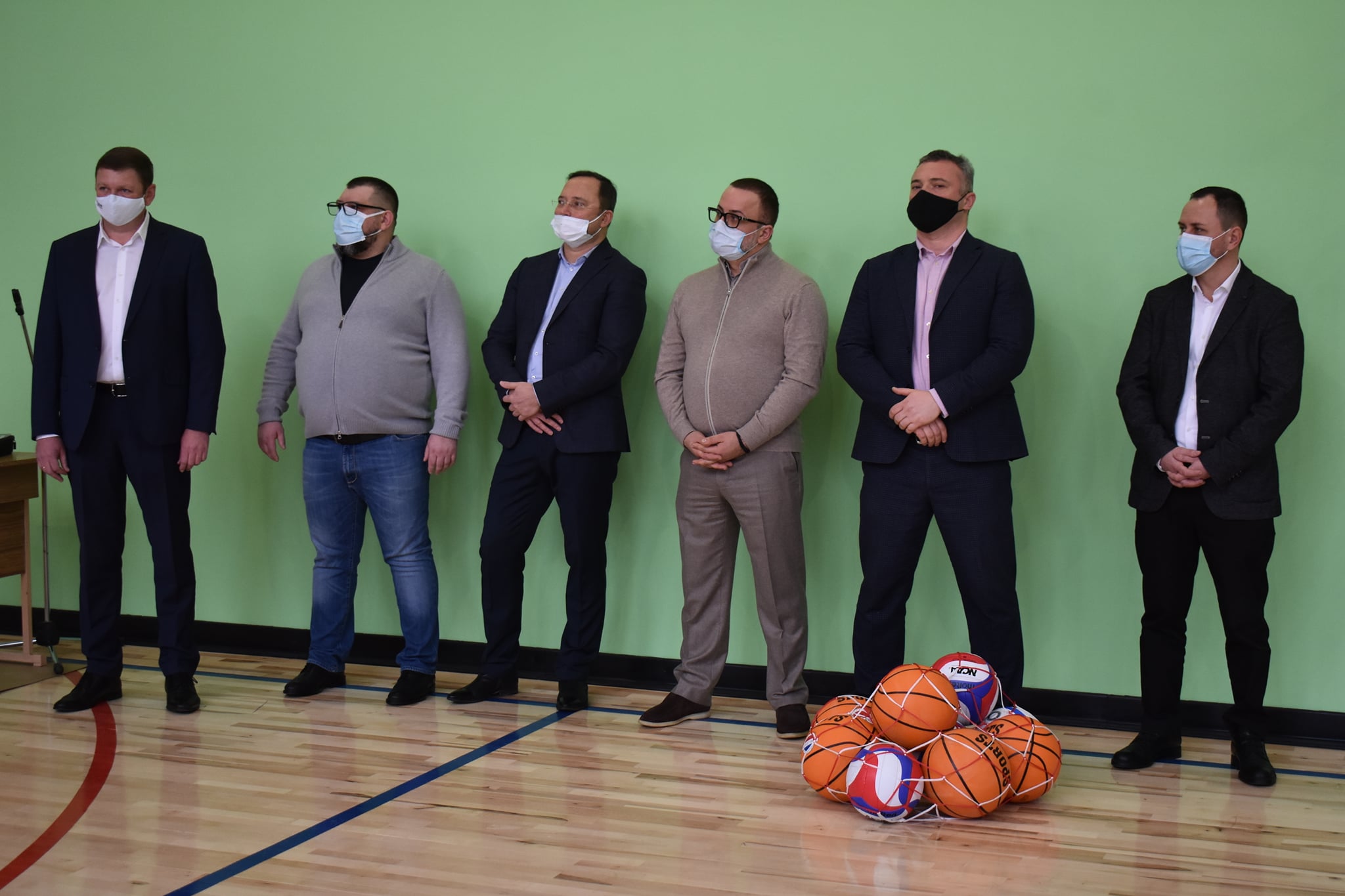 Відкриття спортзалу в Калинівській школі. Фото