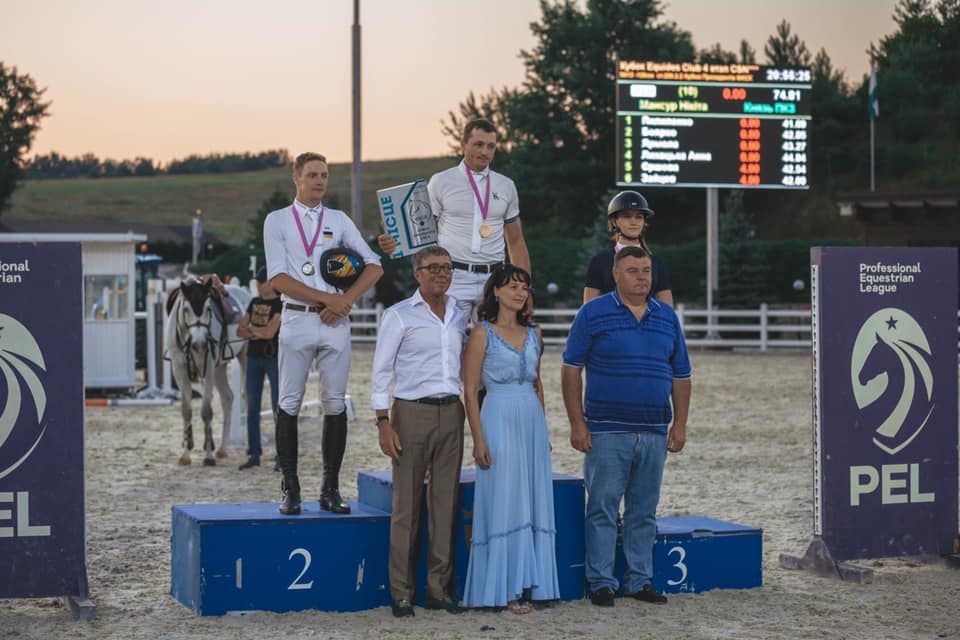 Кубки з кінного спорту, Лісники. Фото