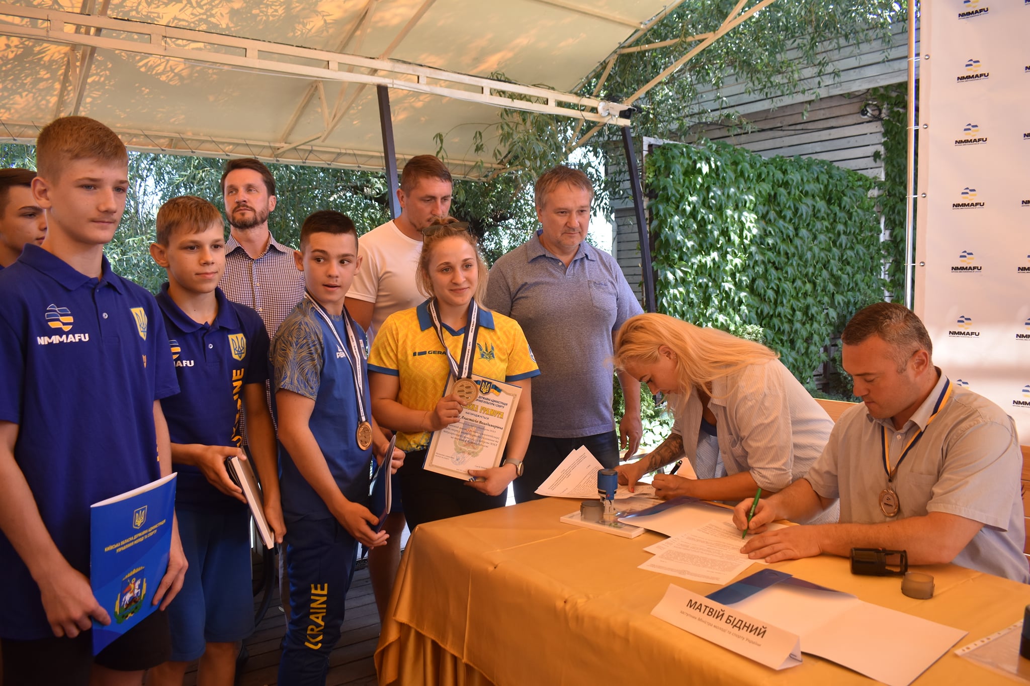 В Києві урочисто вшанували бійців ММА за перше місце на чемпіонаті світу. фото