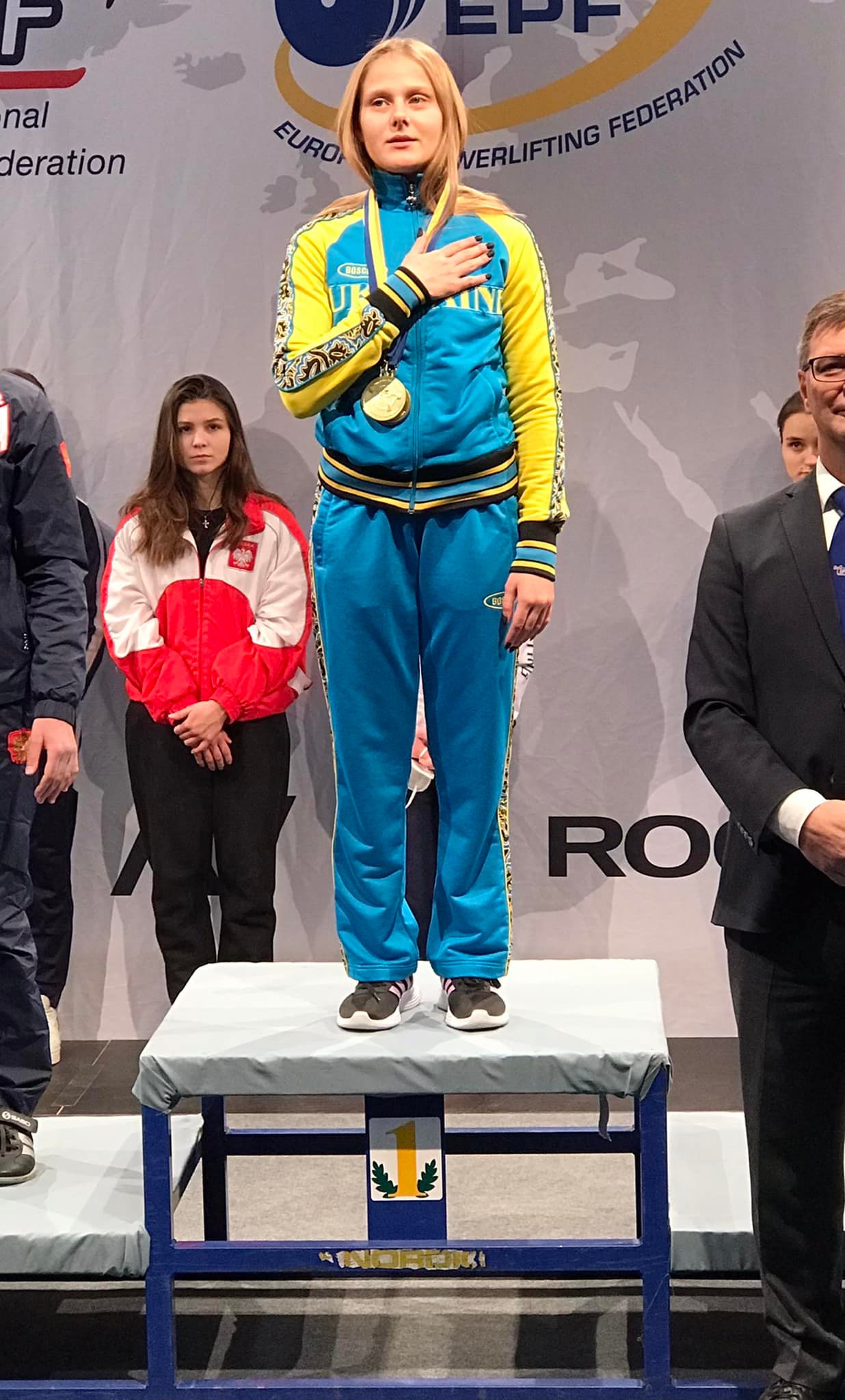 чемпіонат Європи з класичного паверліфтингу в Швеції. фото