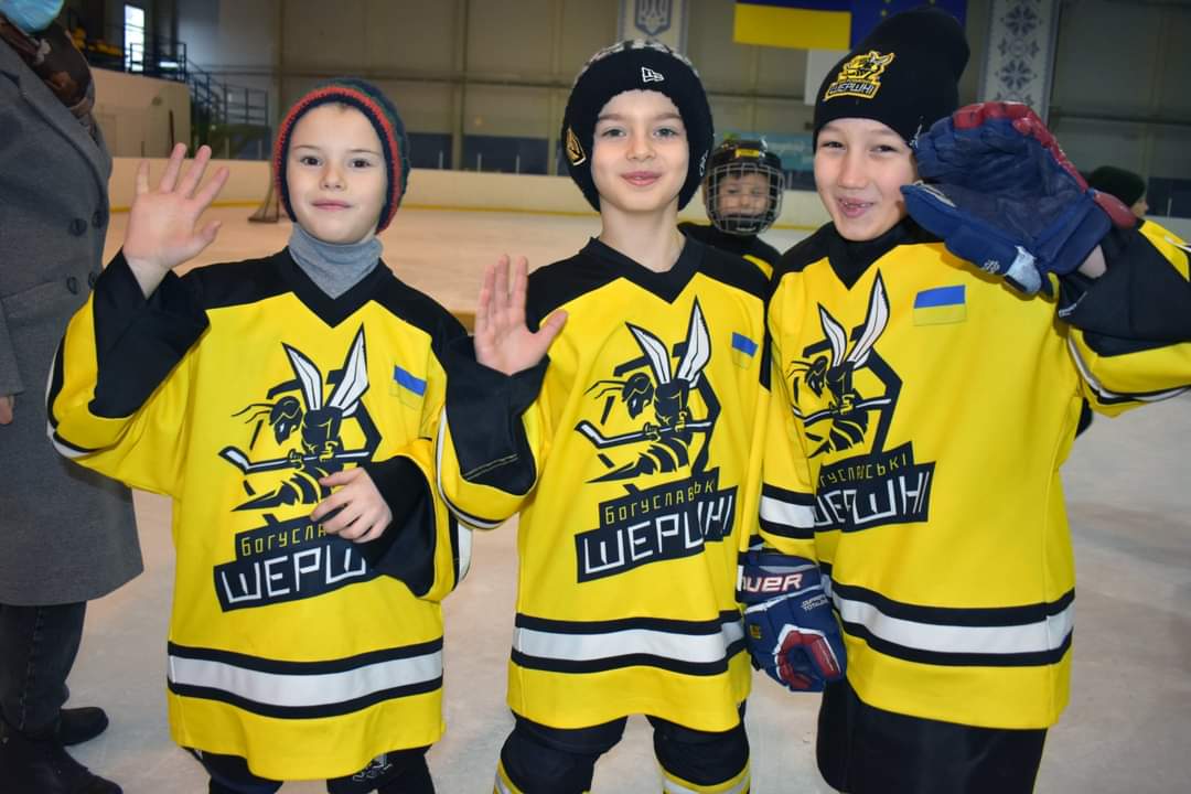 Кубком Святого Миколая» з хокею, Богуслав. фото