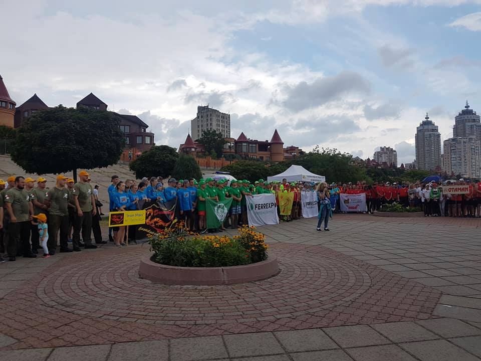 ЧУ з веслування на човнах "Дракон", Київ. Фото