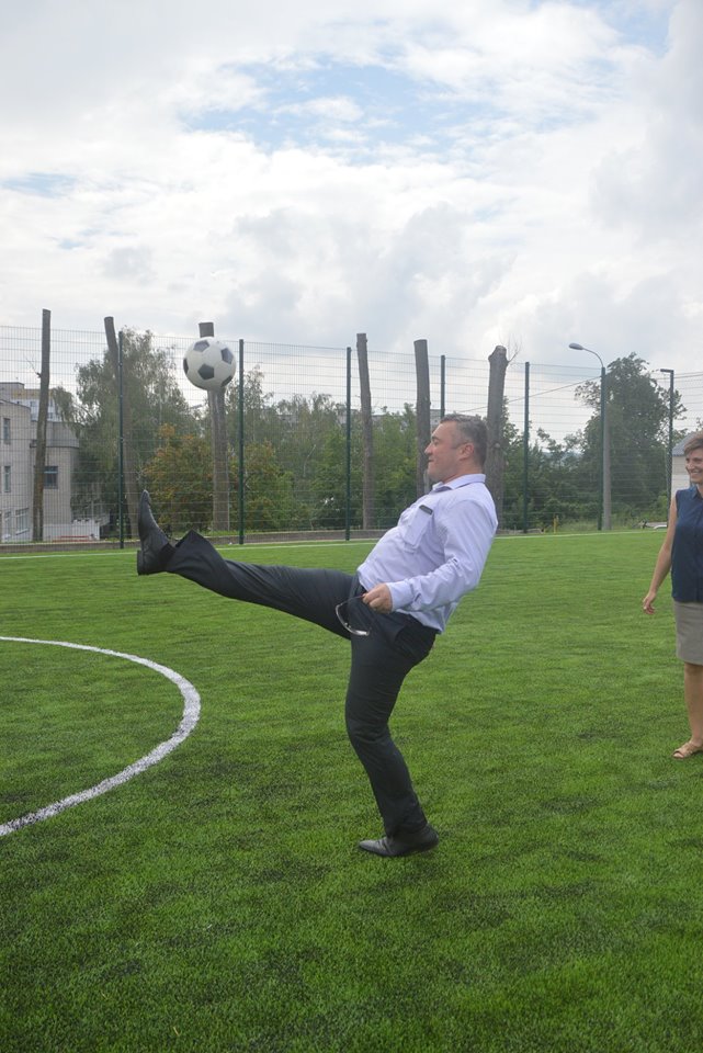 Нове футбольне поле, Васильків. Фото