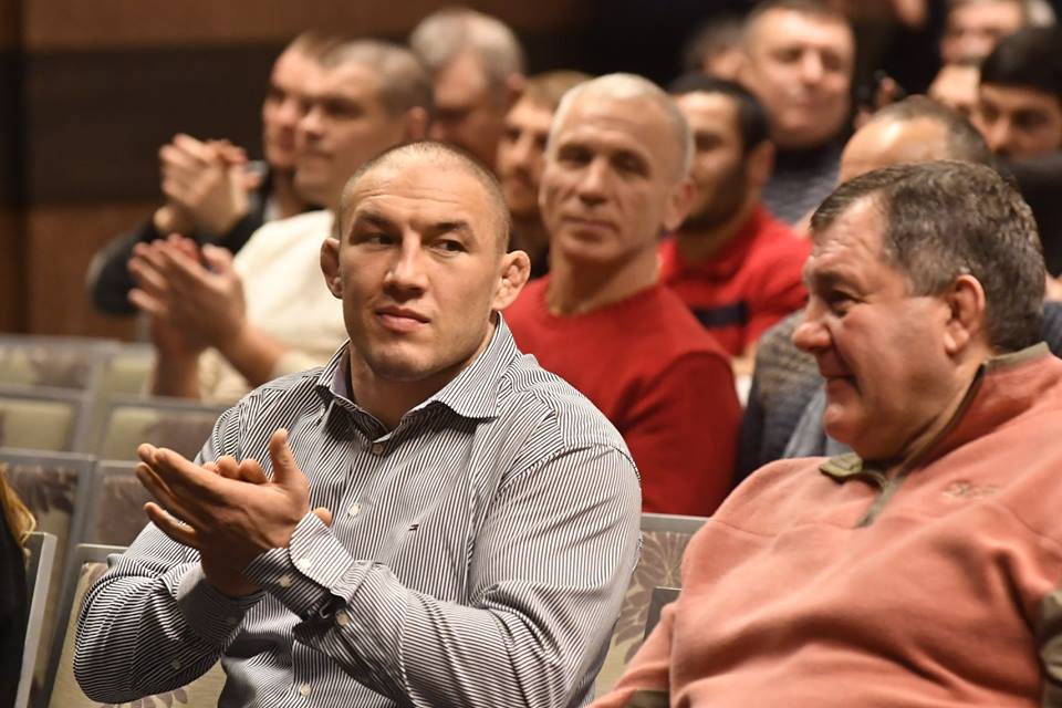 Церемонія нагородження Борцівська прем’єр-ліга. Фото