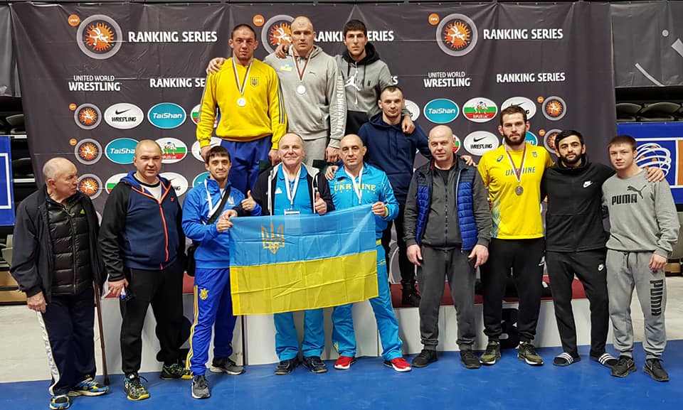 Меморіал з вільної боротьби пам'яті Дана Колова і Ніколи Петрова. Фото