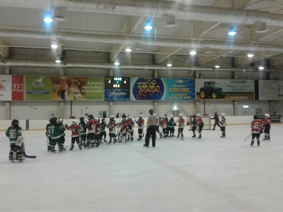 Відкрита першість України з хокею, Льодограй. Фото