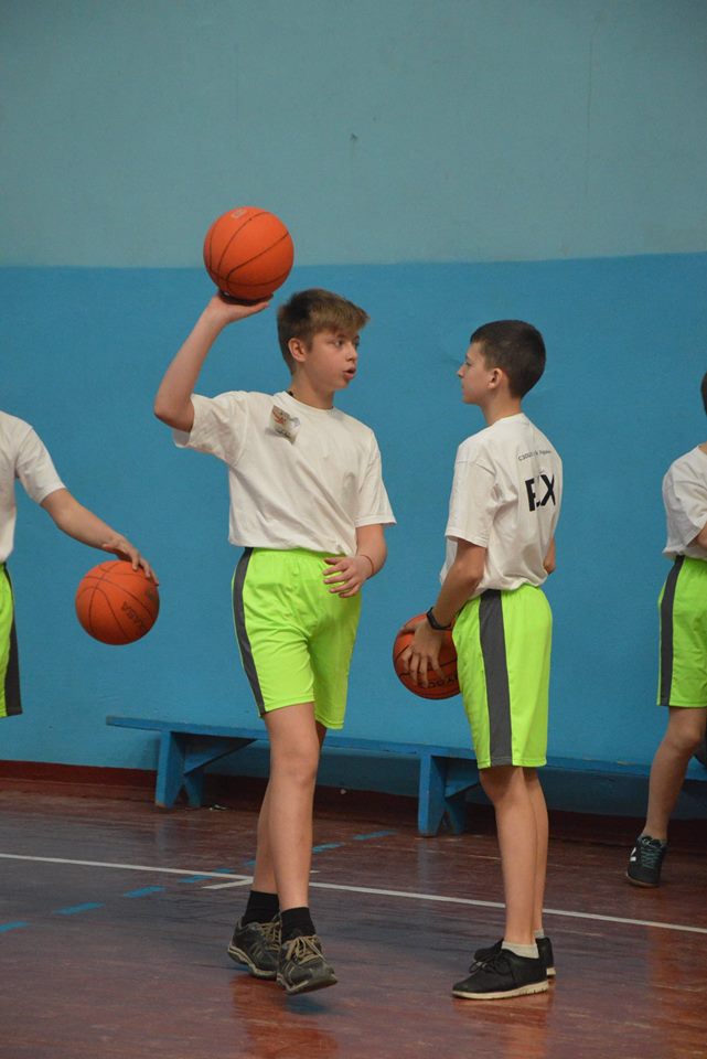 Олімпійське лелеченя, Васильків. Фото