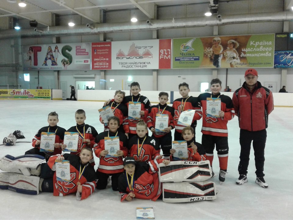 Чемпіонат Київської області з хокею, Богуслав. Фото