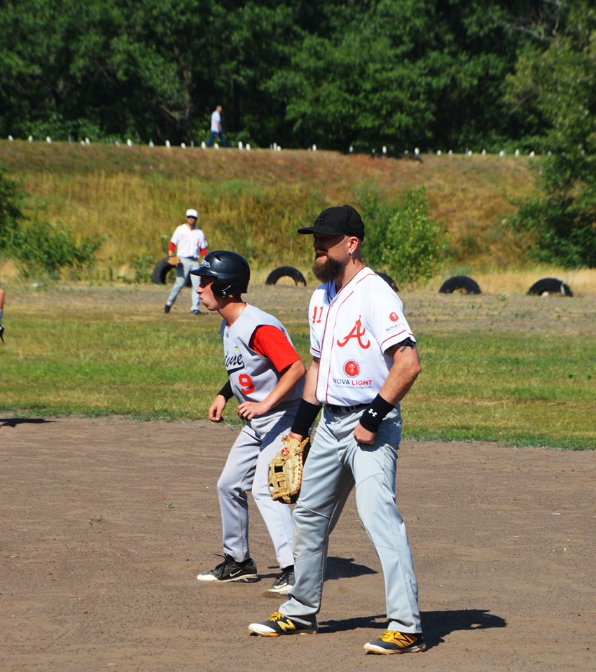 ЧУ з бейсболу, Атма - Західний вогонь. Фото