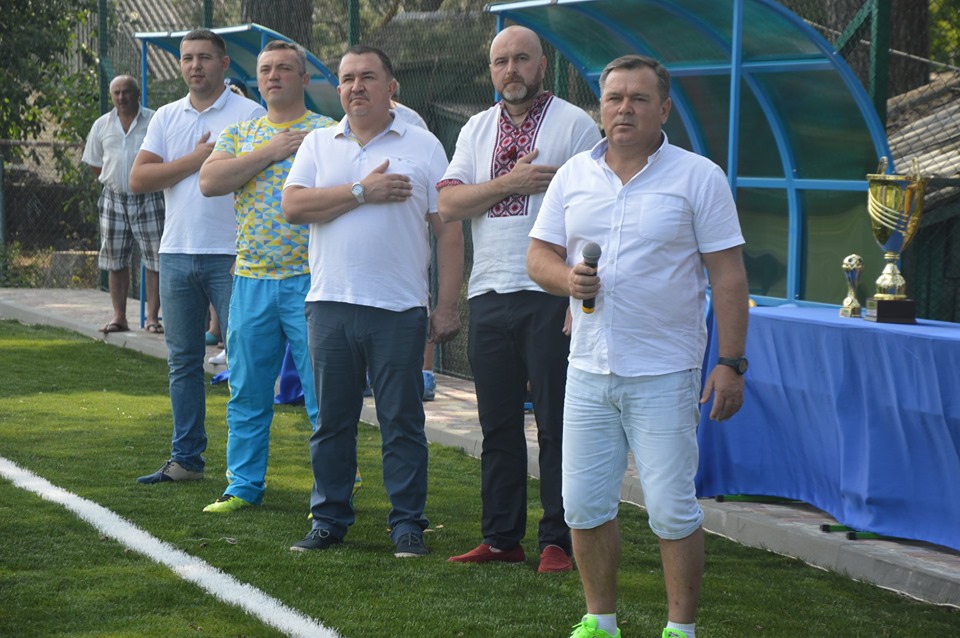 Відкриття футбольного поля у с. Пірнове. Фото