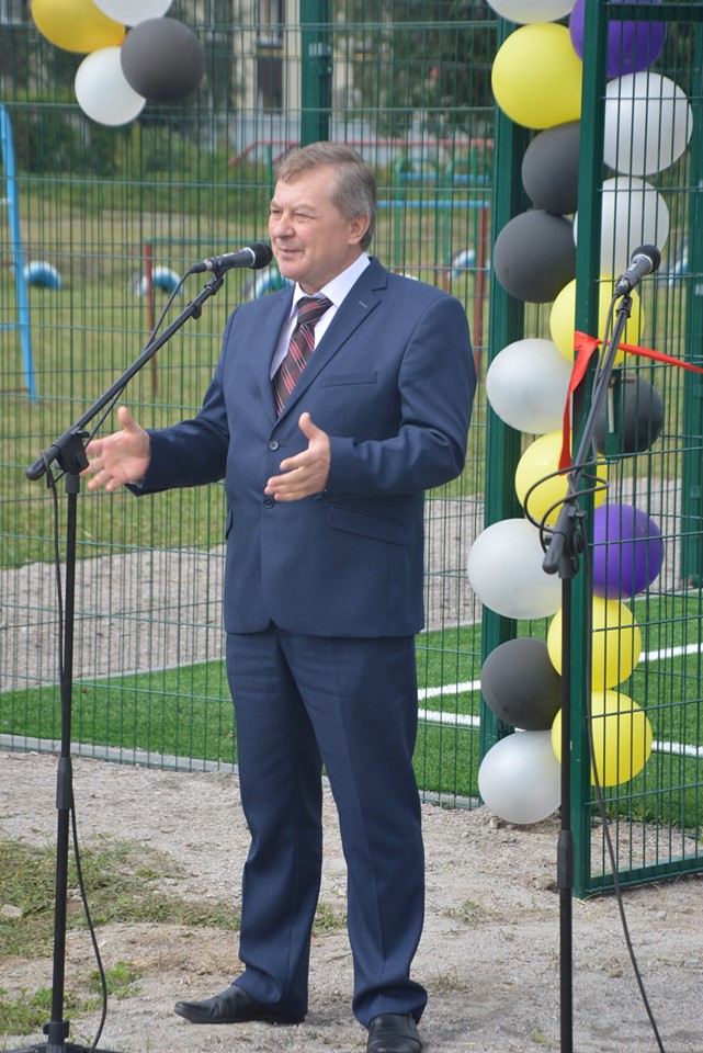Відкритя міні-футбольного майданчика, Телешівка. Фото