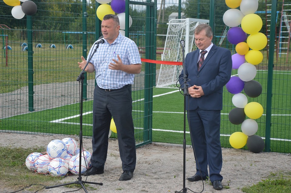 Відкриття міні-футбольного майданчика, Телешівка. Фото