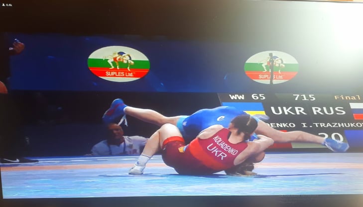 Ірина Коляденко стає віце-чемпіонкою світу з боротьби. Фото