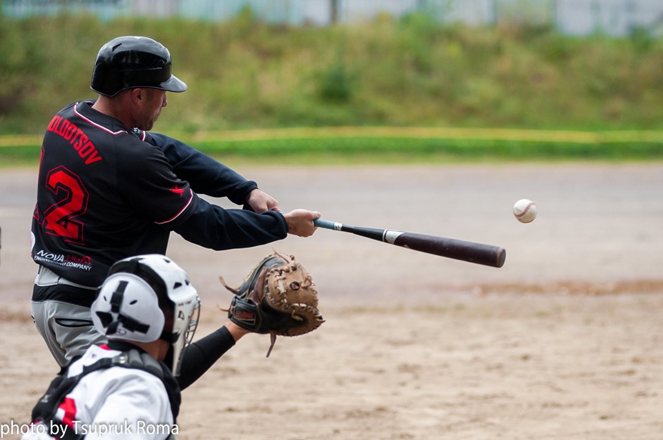 Західний Вогонь - Атма, 6 тур чемпіонату України з бейсболу. Фото