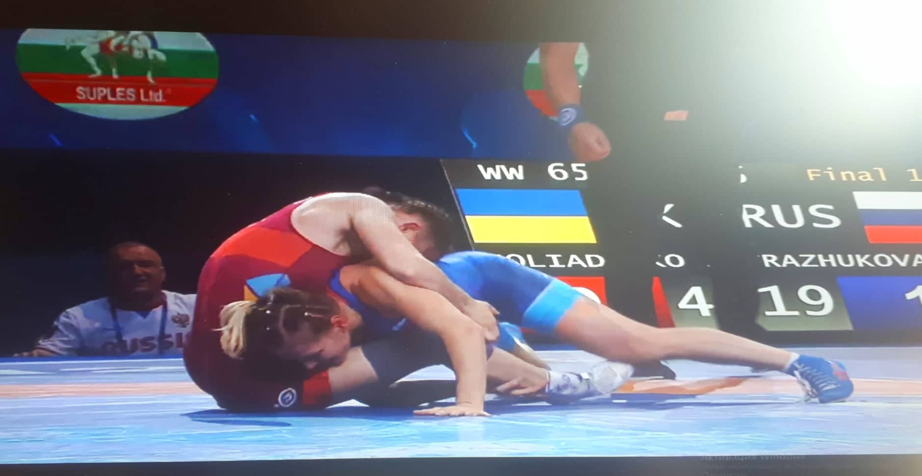 Ірина Коляденко стає віце-чемпіонкою світу з боротьби. Фото