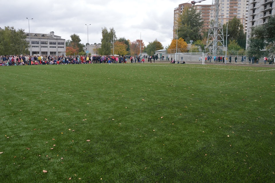 Відкриття стадіону в Борисполі. Фото