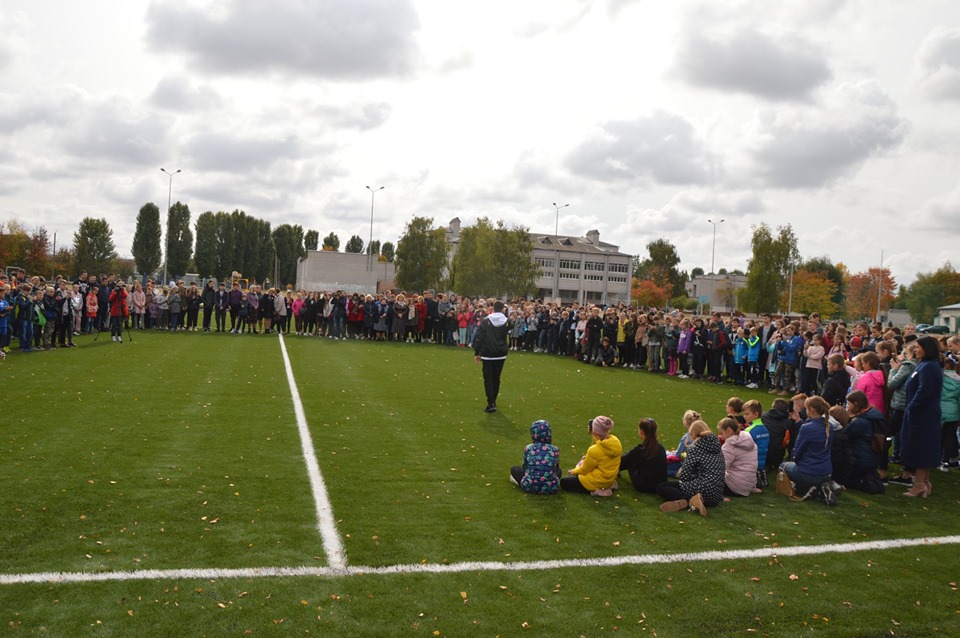 Відкриття стадіону в Борисполі. Фото