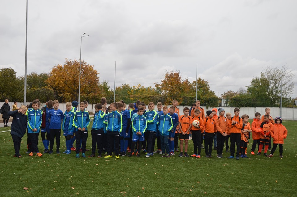 Відкриття стадіону в Борисполі. Фото