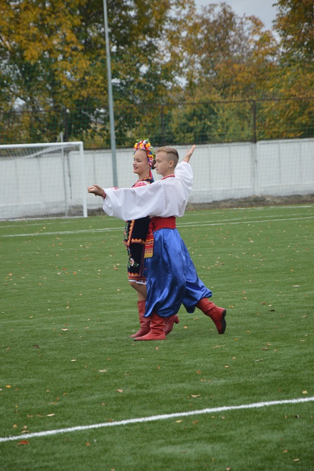 Відкриття стадіону в Борисполі. Фото