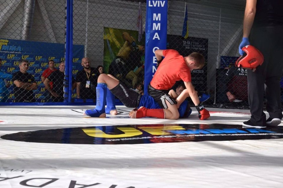 Кубок України зі змішаних бойових мистецтв, Тячів. Фото