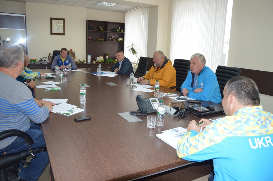 Будівництво стадіону з біатлону в Тетієві. Фото