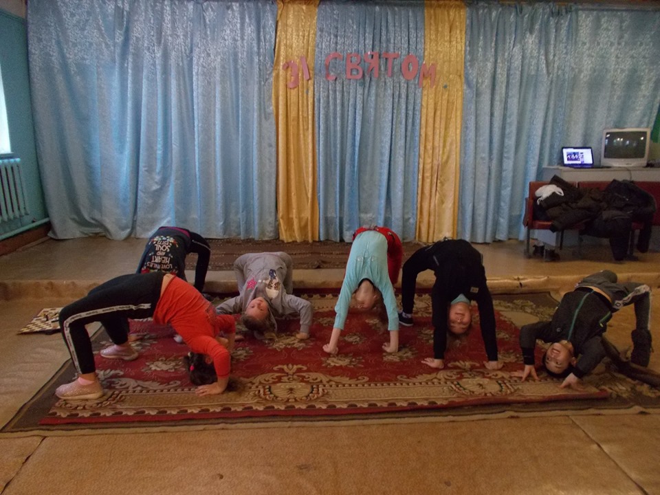 Спортивний урок в Яготинському районі. Фото