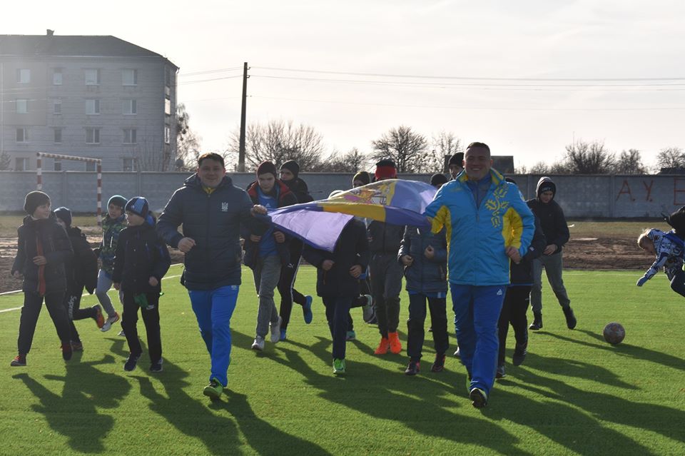 Відкриття футбольного поля в Переяславі. Фото