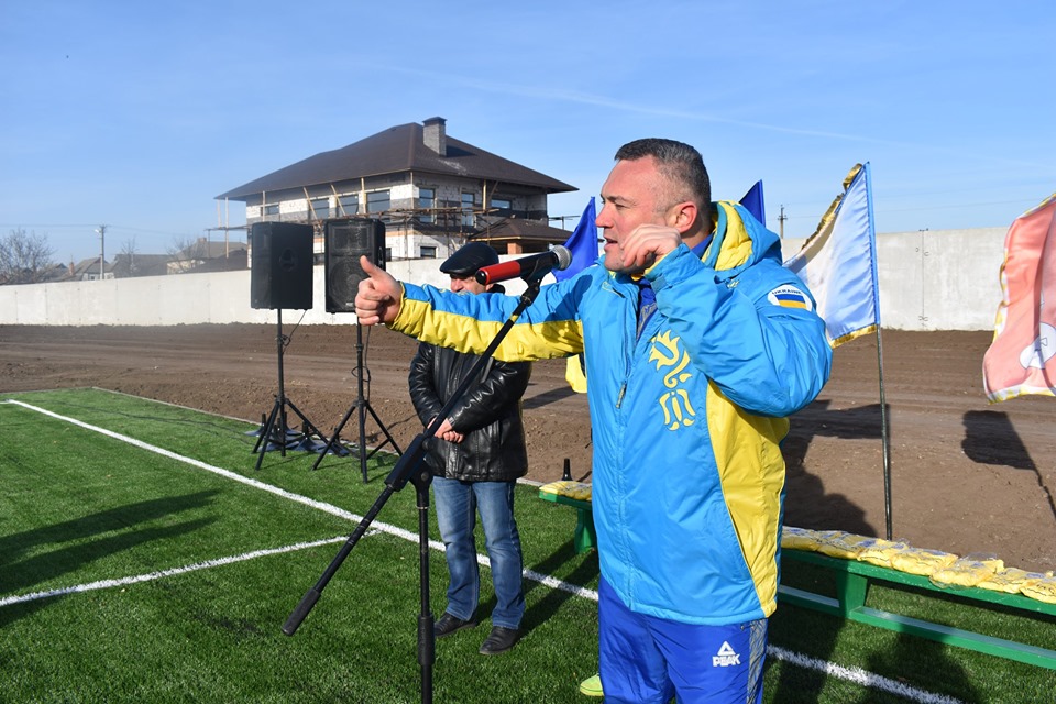 Відкриття футбольного поля в Переяславі. Фото