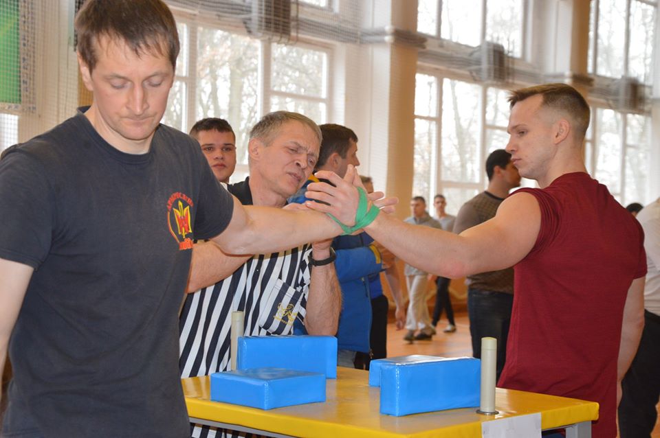 Чемпіонат Києва та Київської області з армрестлінгу, Бориспіль. Фото