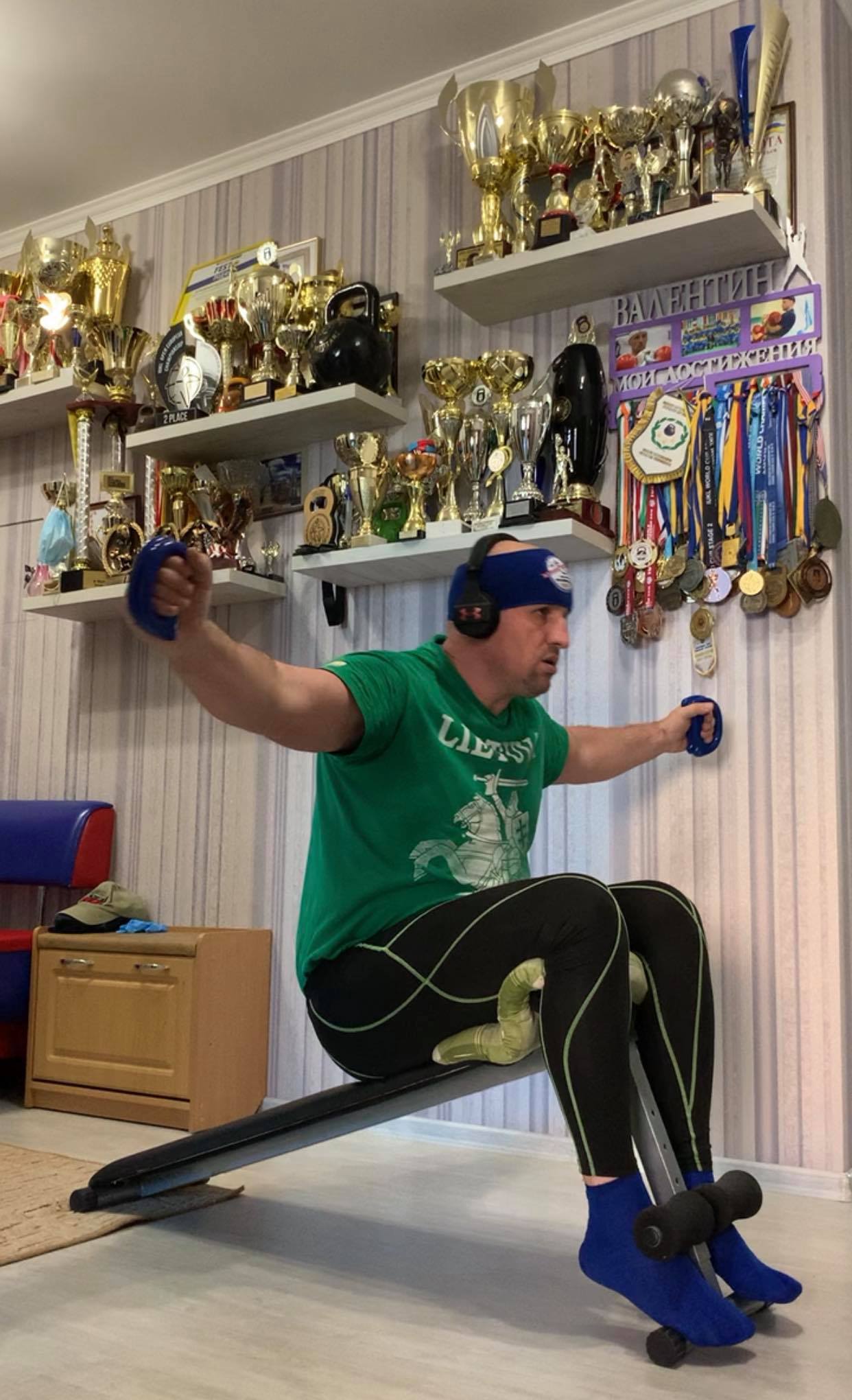 Спорт вдома від Валентина Бербеничука. Фото
