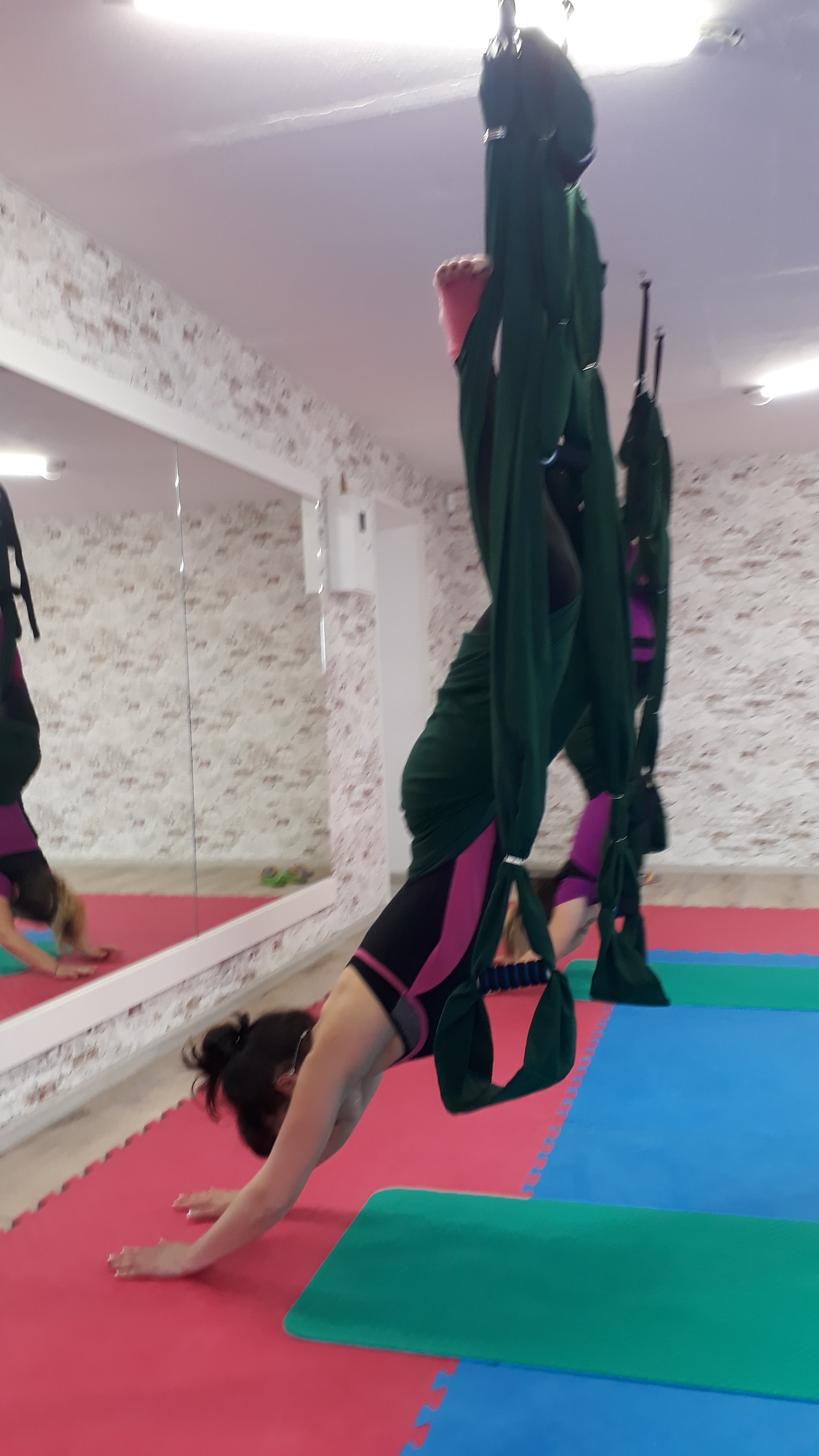 Спорт вдома від Оксани Романюк. Фото