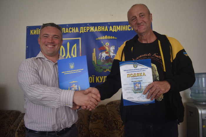 Знаний автогонщик отримав Подяку від Сергія Тимофєєва до Дня спорту