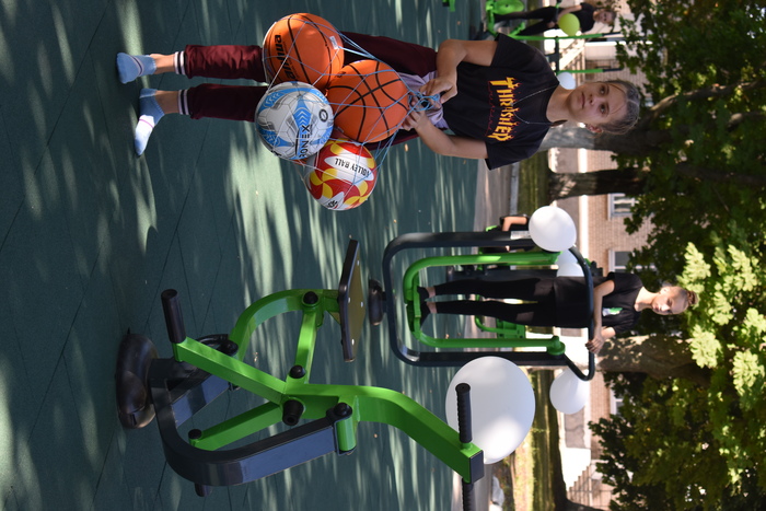 Відкриття міні-футбольного поля та воркаут-майданчика на Бориспільщині. Фото