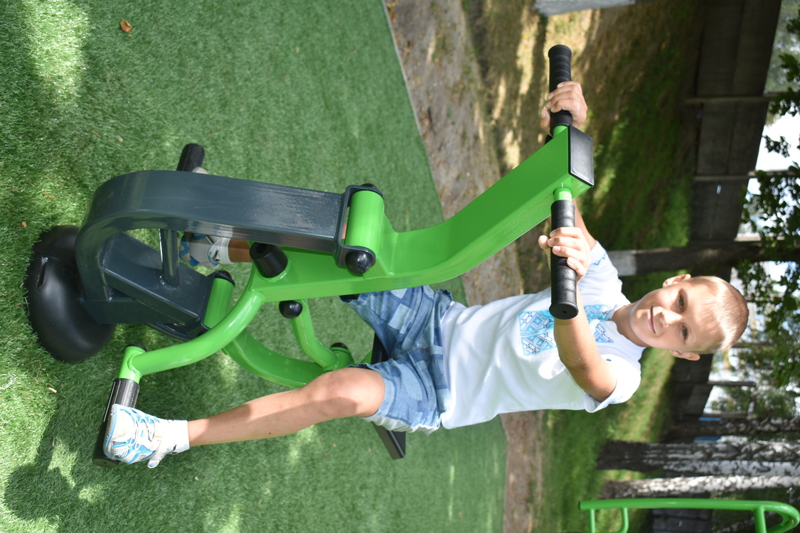 Відкриття воркаут-майданчика, Богуслав. Фото