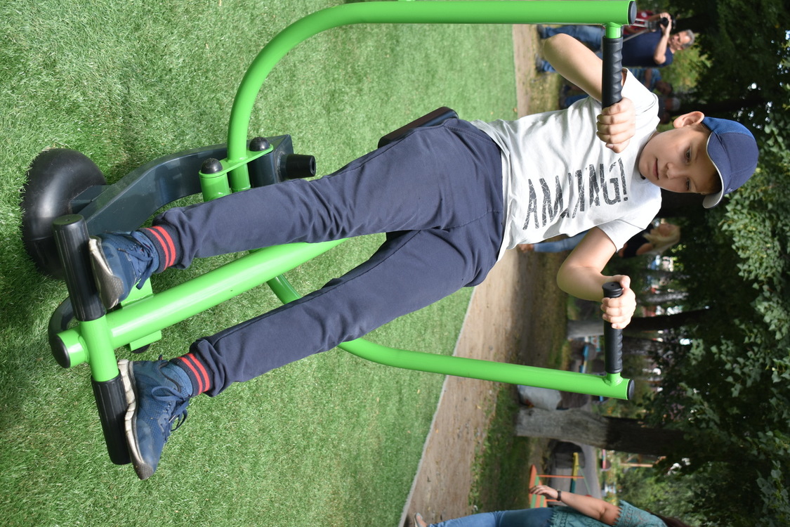 Відкриття воркаут-майданчика, Богуслав. Фото