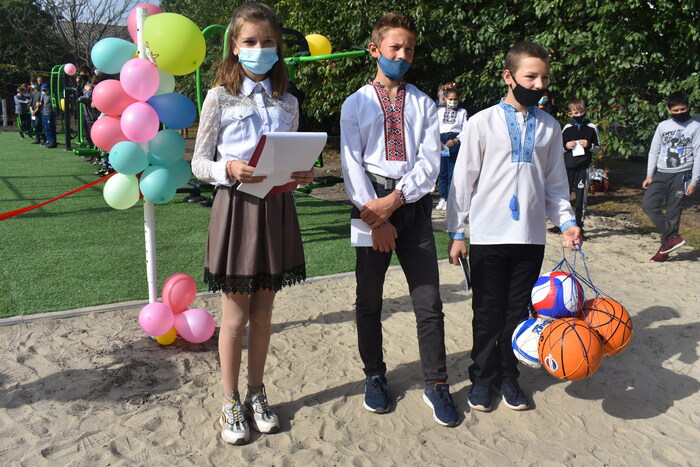 Відкриття воркаут-майданчика в Жоравці. Фото