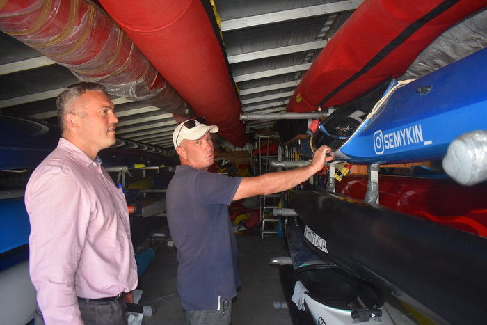 Човен-двійка та гоночні байдарки-одиночки придбано для Київщини. Фото