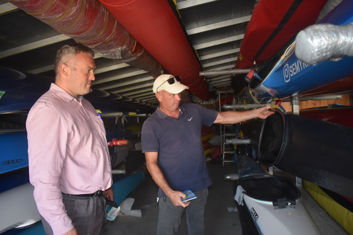 Човен-двійка та гоночні байдарки-одиночки придбано для Київщини. Фото