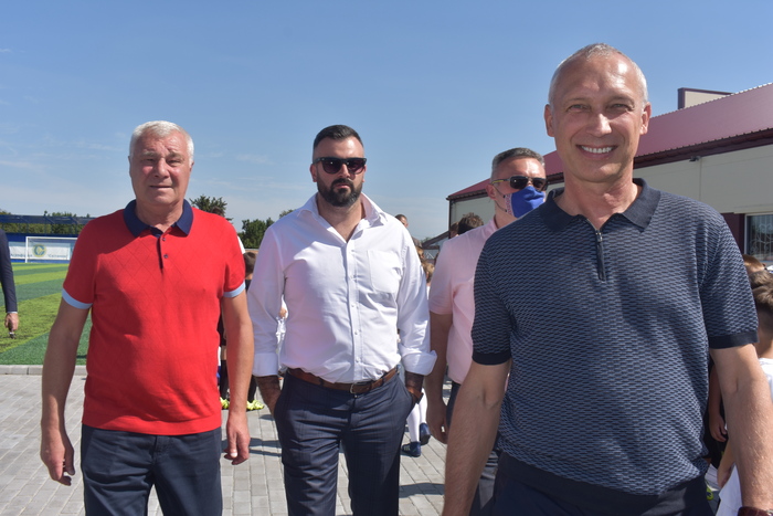 Відкриття стадіону Колос (Ковалівка). Фото