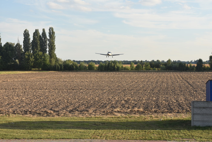 Інспекція аеродрому Гоголів. Фото