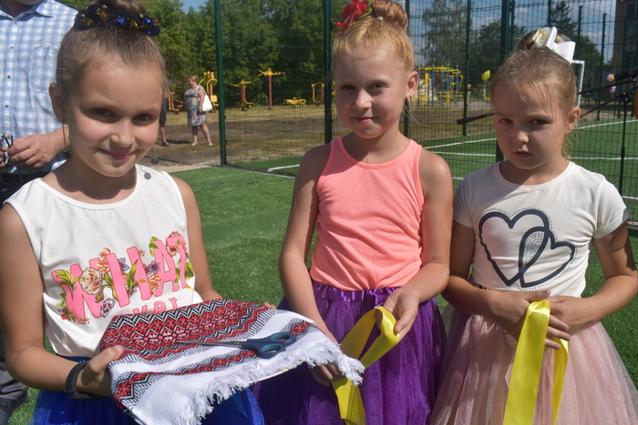 Відкриття workout-майданчиків в Макарівському районі. Фото