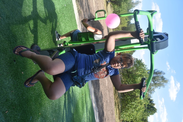 Відкриття workout-майданчиків в Макарівському районі. Фото